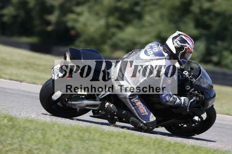 /43 08.08.2025 Discover the Bike ADR/Race 3 rot/403